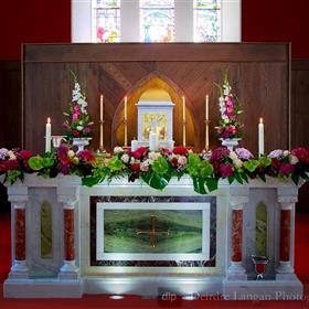fwthumbcarraroe altar neasa.jpg